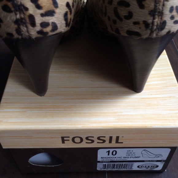 🐆 Fossil ‘Maddox’ Calf Hair Leopard Pumps 🐆 - Picture 7 of 8